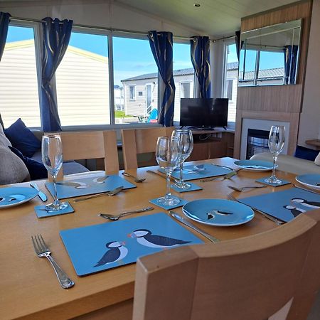 Lyons Robin Hood Caravan Rhyl Sbw 26 Extérieur photo