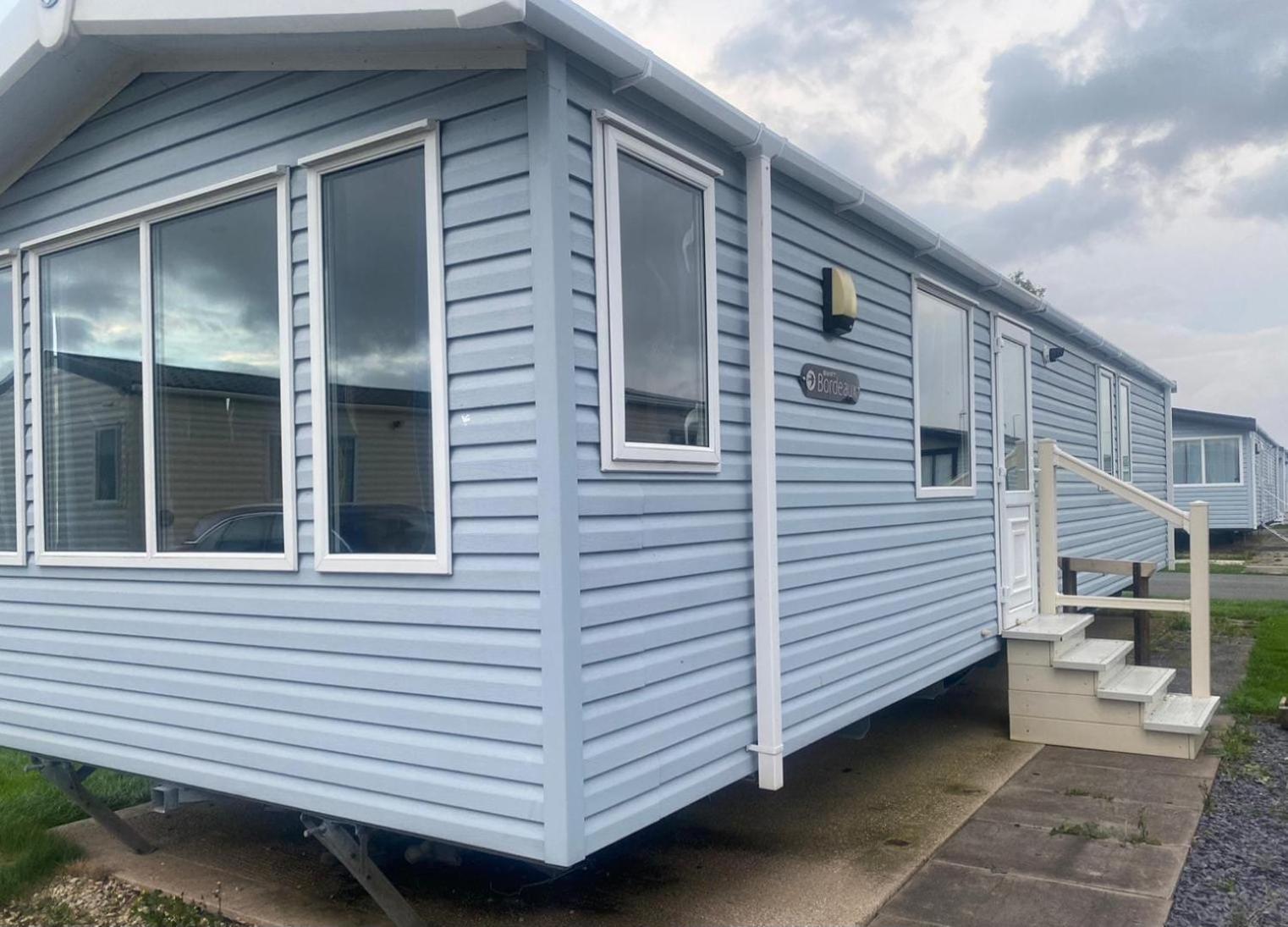 Lyons Robin Hood Caravan Rhyl Sbw 26 Extérieur photo