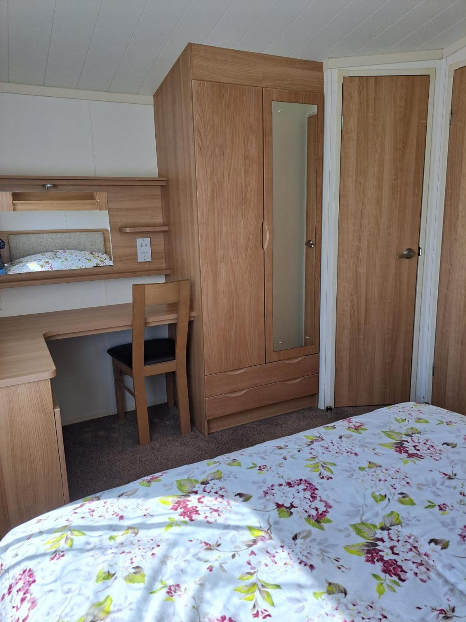 Lyons Robin Hood Caravan Rhyl Sbw 26 Extérieur photo